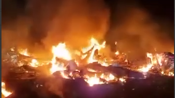 فيديو من صحراء كربلاء الآن: سقوط طائرة مسيرة والجيش يطوق عين التمر