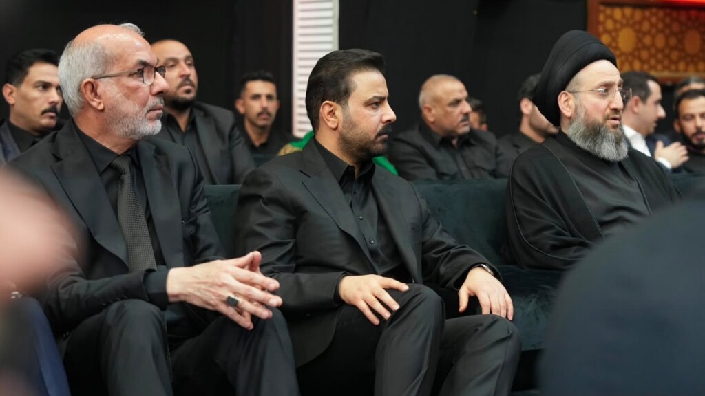 صور من مشاركة الزيدي في مجلس العزاء الحسيني لعمار الحكيم