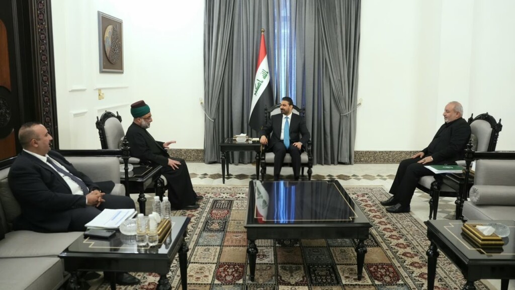 الزيدي لوفد العتبة العباسية: ندعمكم لتنشيط السياحة الدينية