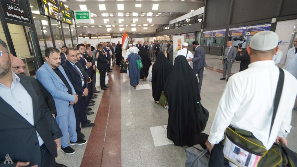 مطار النجف يسجل وصول ومغادرة 187 رحلة بالتزامن مع عاشوراء