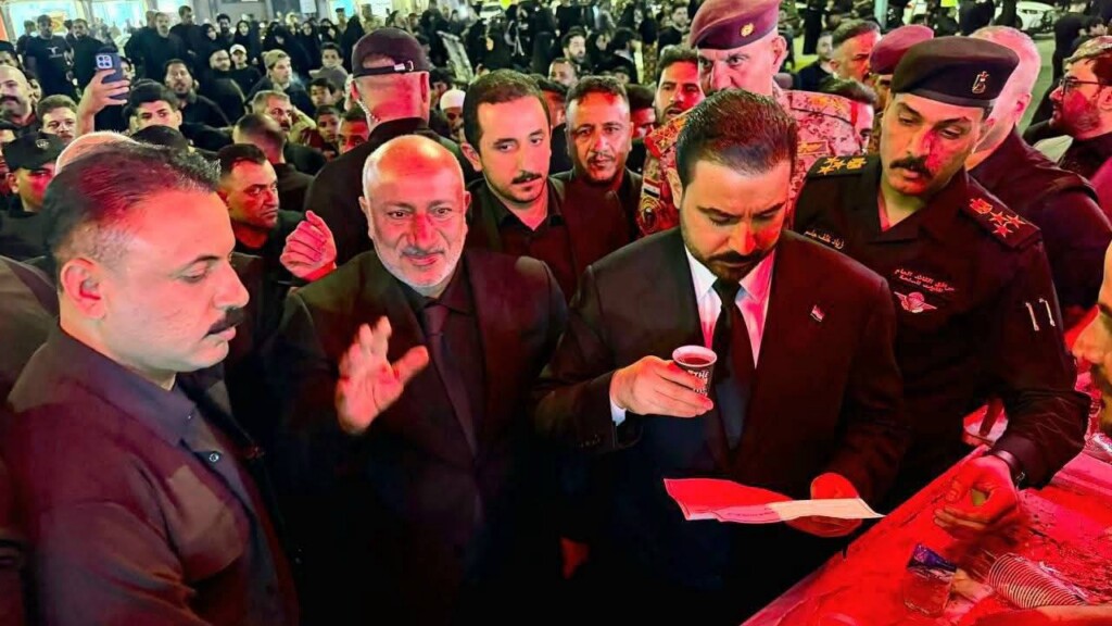 صور: الزيدي يصل إلى كربلاء ويتجول بين مواكب عاشوراء