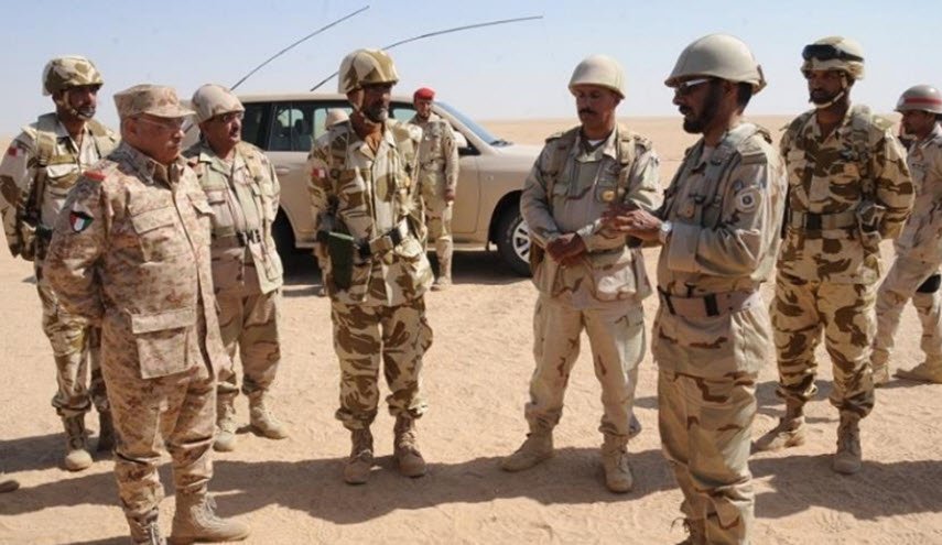 قصف على حدود العراق والكويت: 3 مخافر وجريح في منصة بحرية
