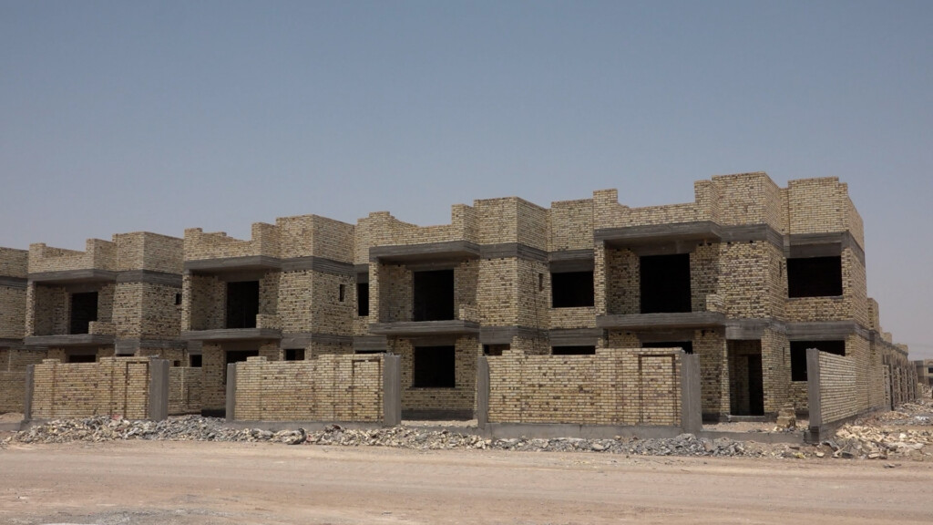 فلل ميسان تغري بالمسبح و"انفجار سكاني" مع العشائر والجفاف!