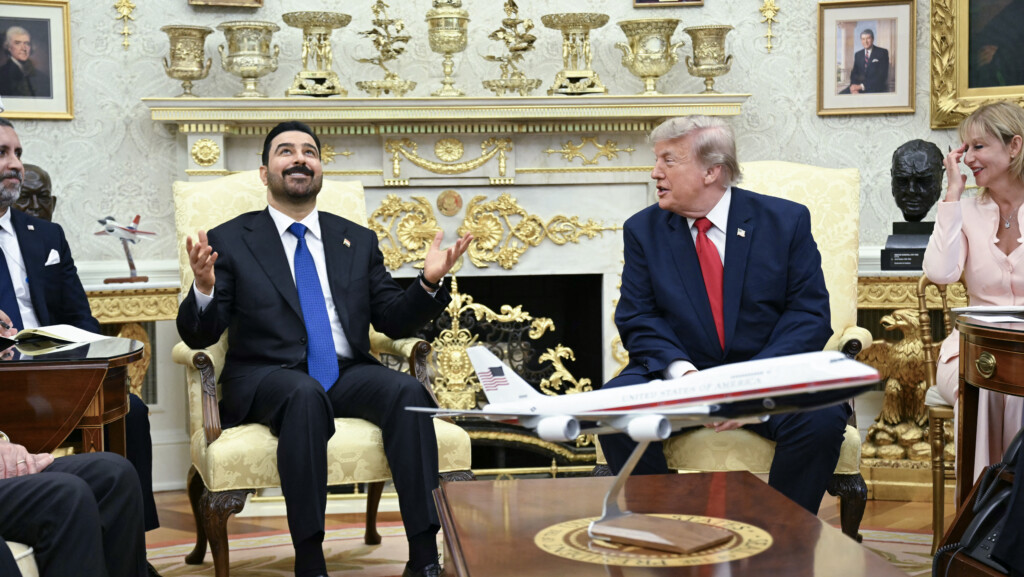 ترامب يتذكر المالكي ويقول للزيدي: كيمياء عالية تجمعني بك وكنت حريصاً أن تفوز