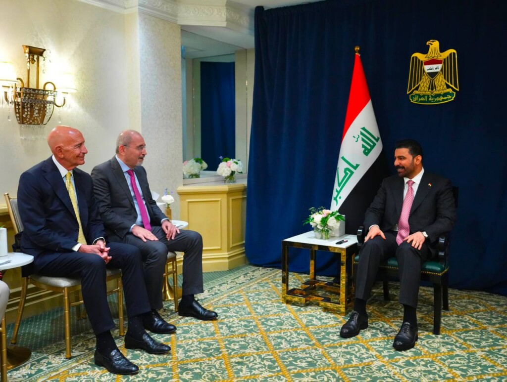 لقاء الزيدي والصفدي في واشنطن: تسريع أنبوب البصرة – العقبة والربط الكهربائي