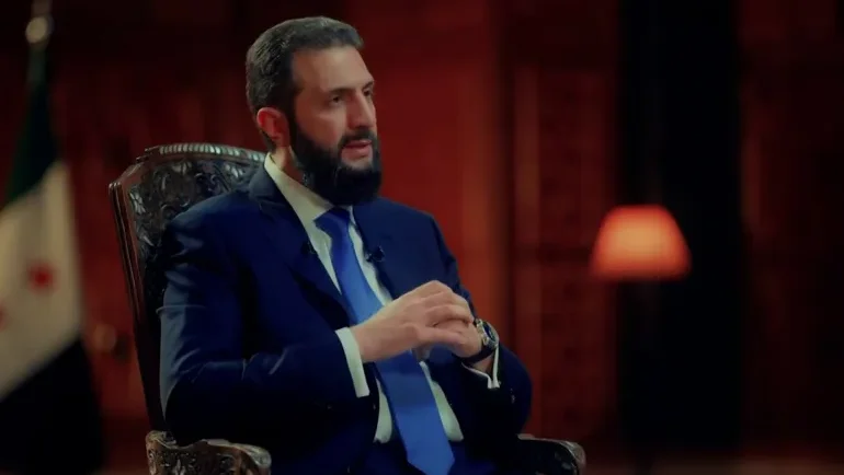 الشرع: العلاقات مع العراق تتحسن والاتفاق مع الكرد بطيء ونراهن على نجاحه