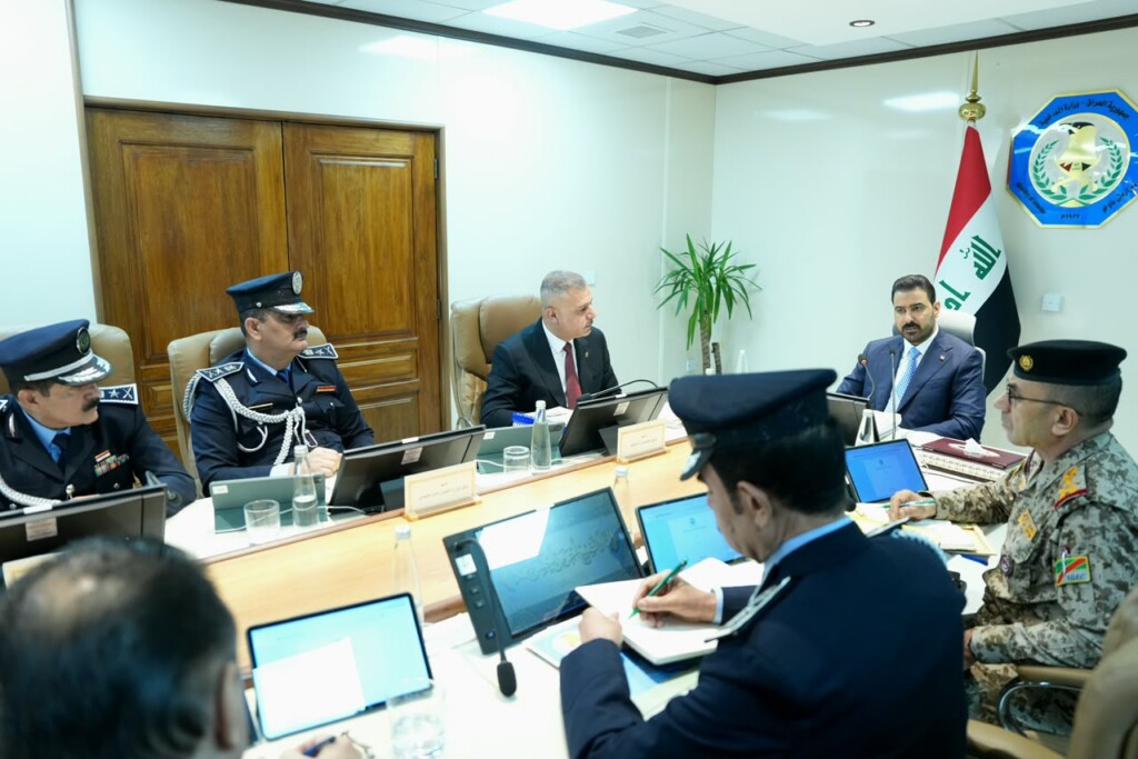 الزيدي من مقر الوزارة: الداخلية هي يدنا لمكافحة الفساد.. ولن يُبخس حق أي منتسب