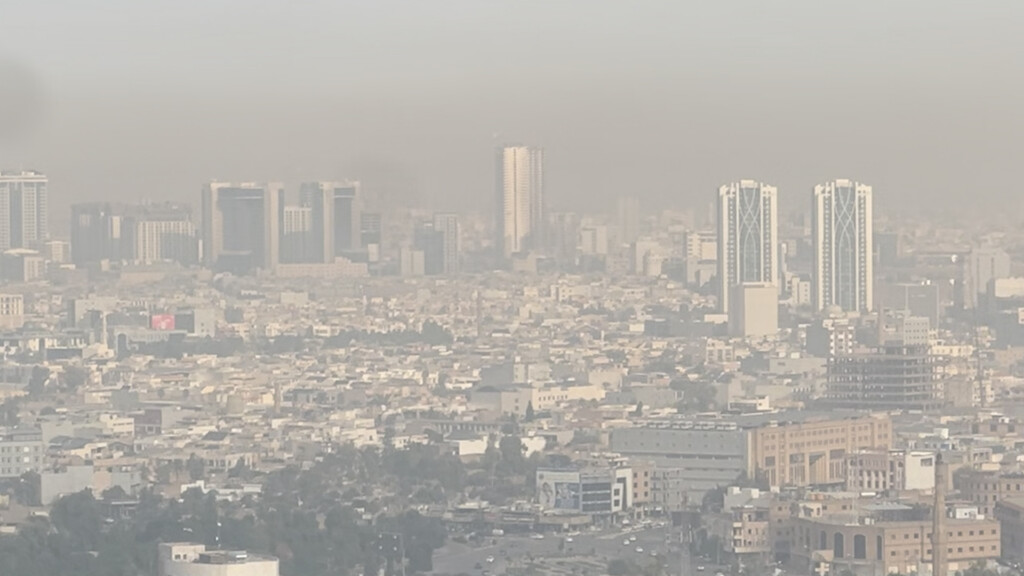 فيديو: عاصفة ترابية تقترب من أربيل.. الغبار غير ملامح السماء