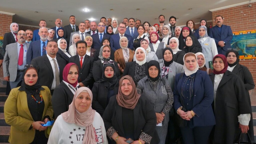 التربية تراجع الإجازات المرضية للتحقق من استغلالها للعمل في المعاهد الأهلية