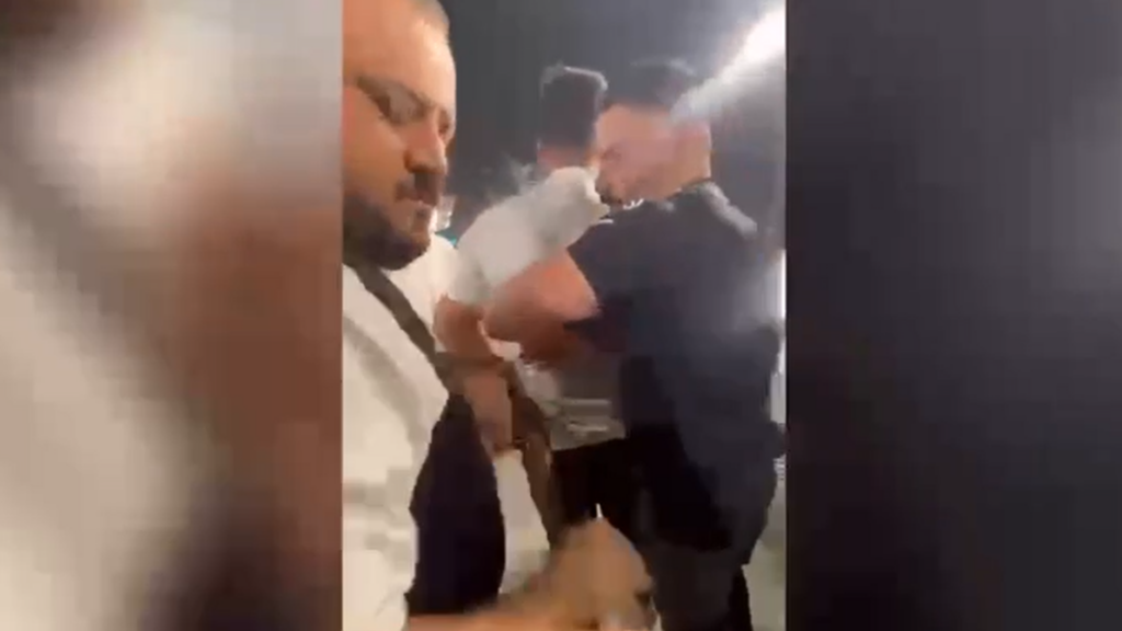 الإطاحة بمتهم نفذ سلسلة سرقات بعد محاولته التمويه ببيع سيارته